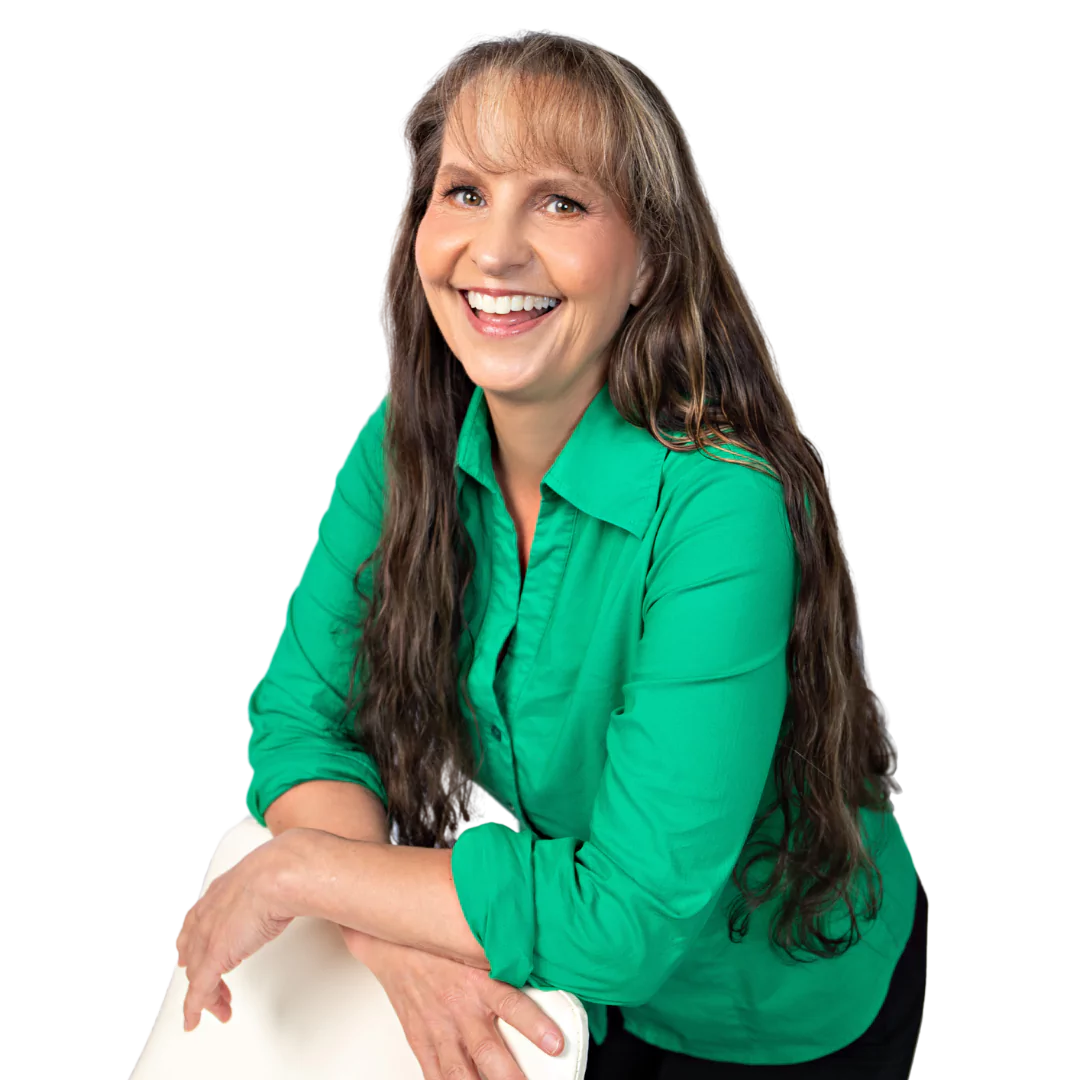 simone-portrait-67dae539a98b3